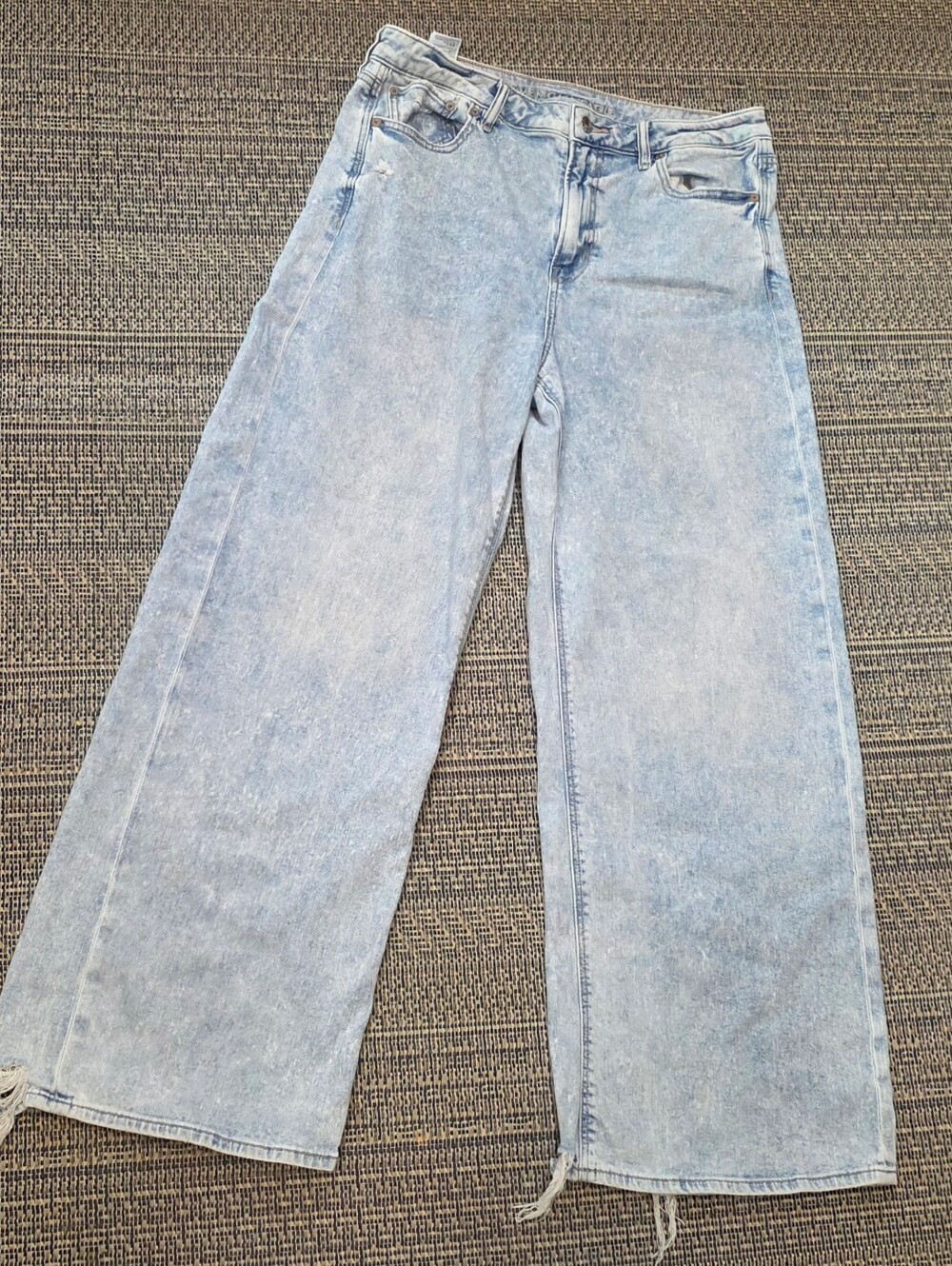 American Eagle Jeans Suoer High-Rise Baggy Wide Leg Light Wash Denim Women's 10